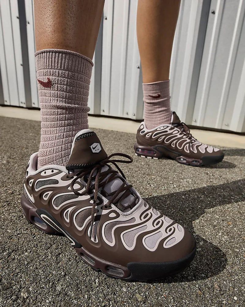 
                      
                        Nike Air Max Plus Drift Brown
                      
                    