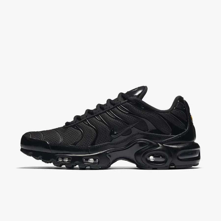 
                      
                        Nike Airmax Plus TN
                      
                    