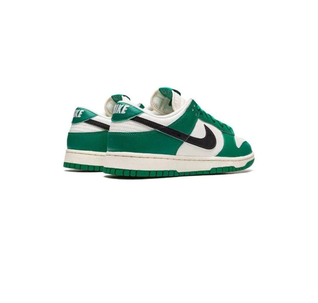 DUNK LOW RETRO  SE SNEAKERS