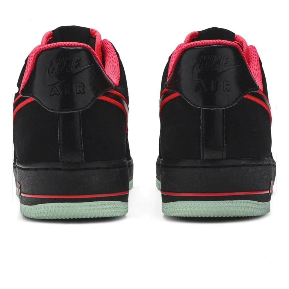 
                      
                        AIR FORCE 1 LOW - YEEZY
                      
                    