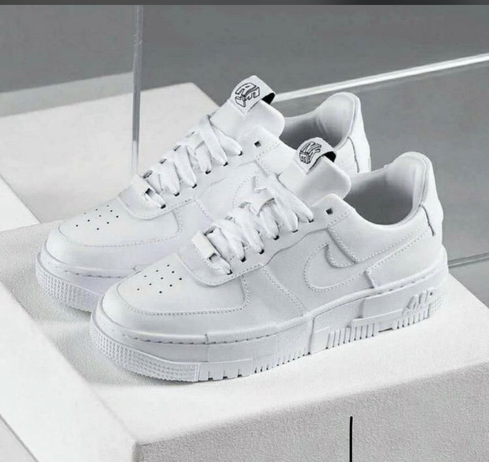 NIKE PIXEL