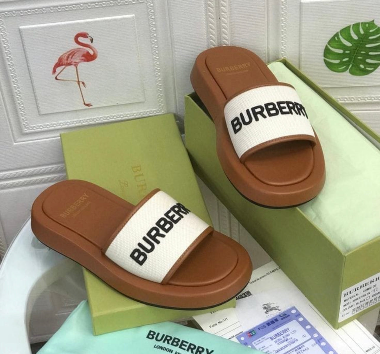 BURBERRY SLIDES