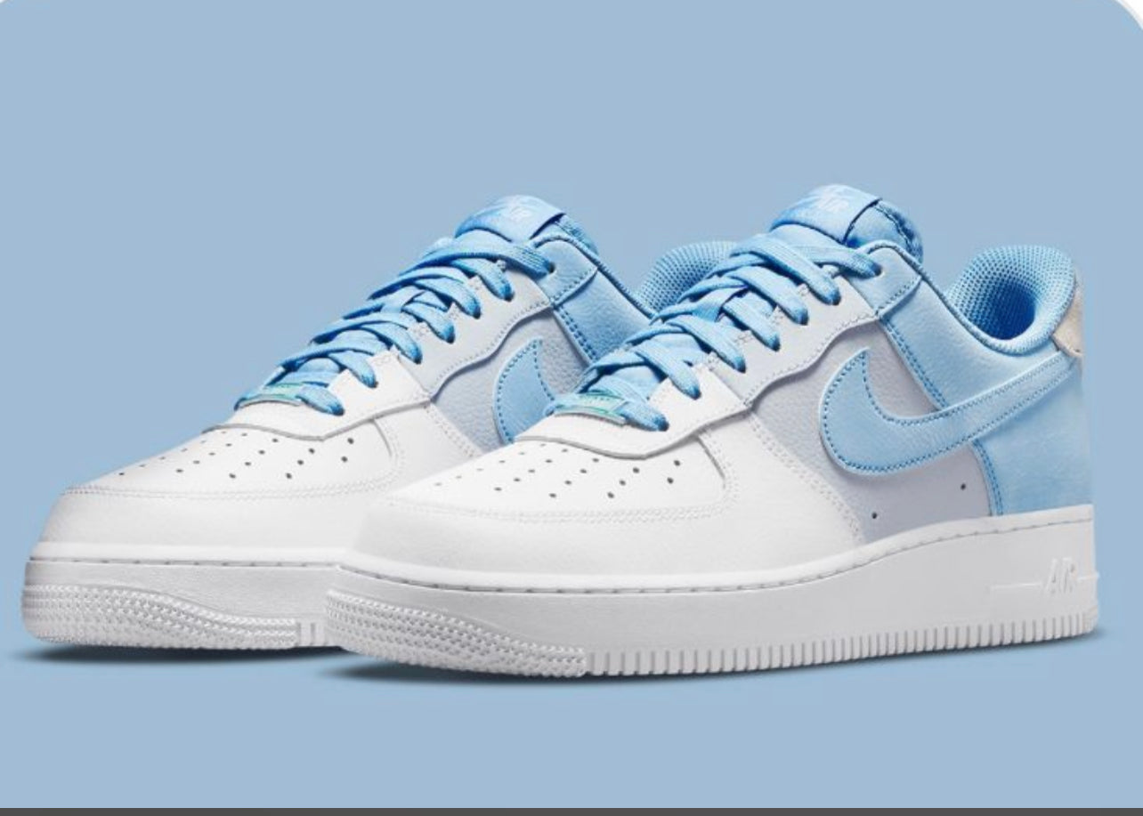 NIKE AIR FORCE 1